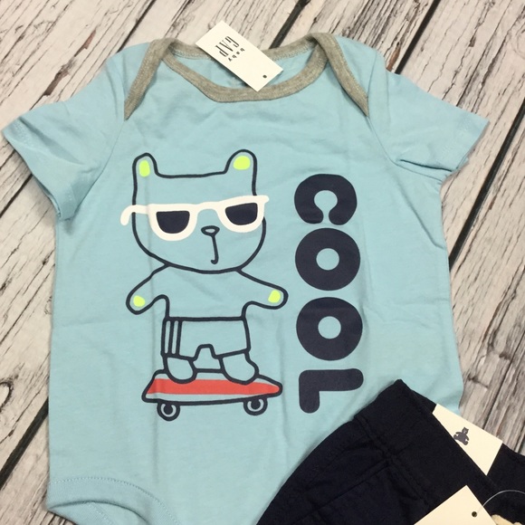 Gap Boys 3 6 12 18 24 Month Cool Top & Shorts - Picture 3 of 4